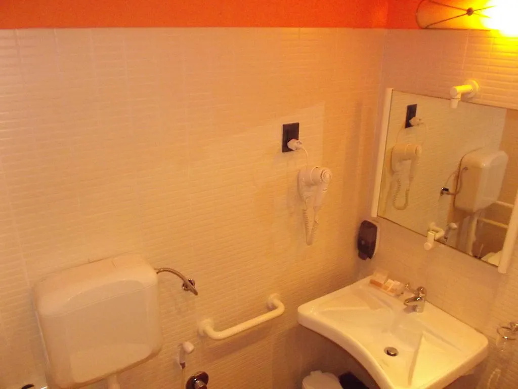 Acos Marsala City Hotel 3*,